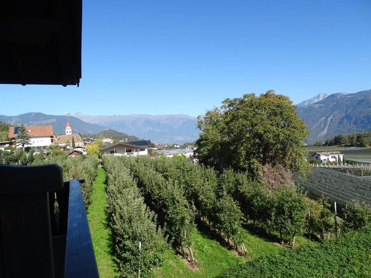 Pension Dolomitenblick Tisens Exterior foto